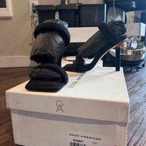 Good American Terry Ankle Wrap Sandals 6.5